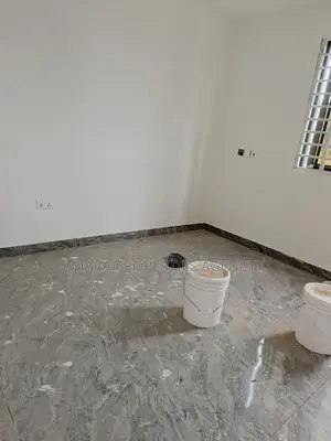 1bdrm Apartment in Madina for rent