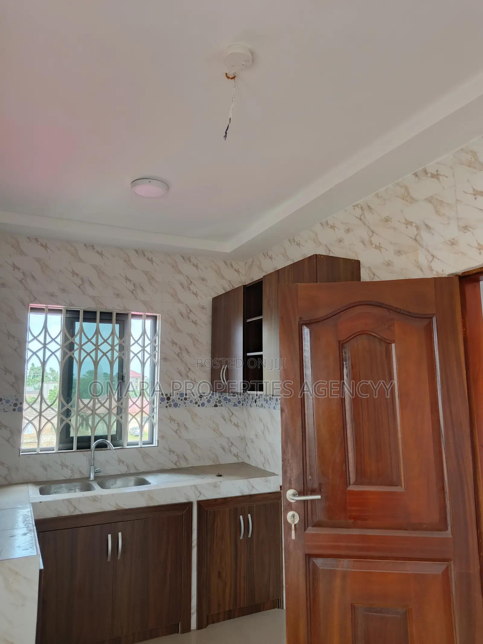 2bdrm Apartment in Haatso, Antis for rent