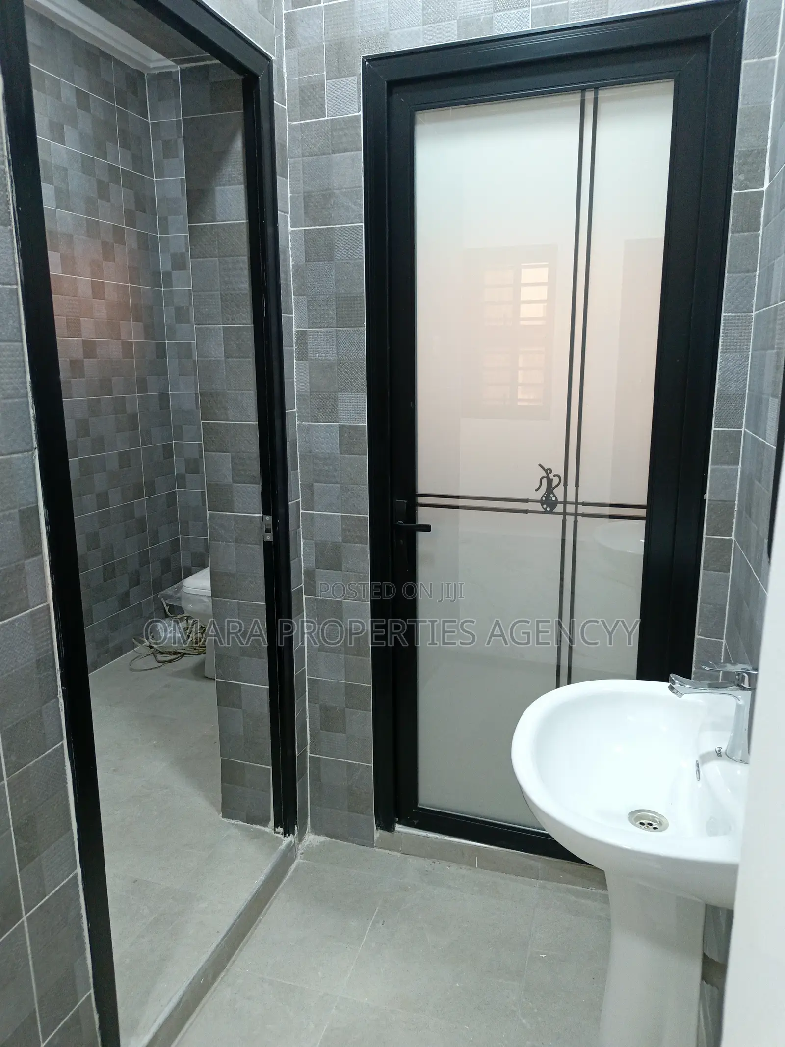 2bdrm Apartment in North Legon for rent
