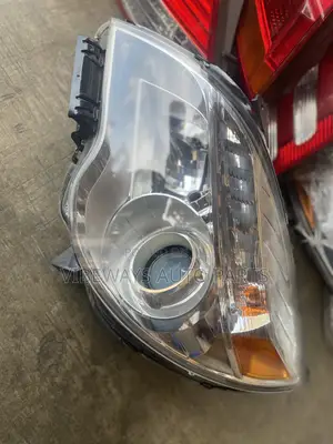 Chevrolet Equinox 2014-2015 Headlight Used