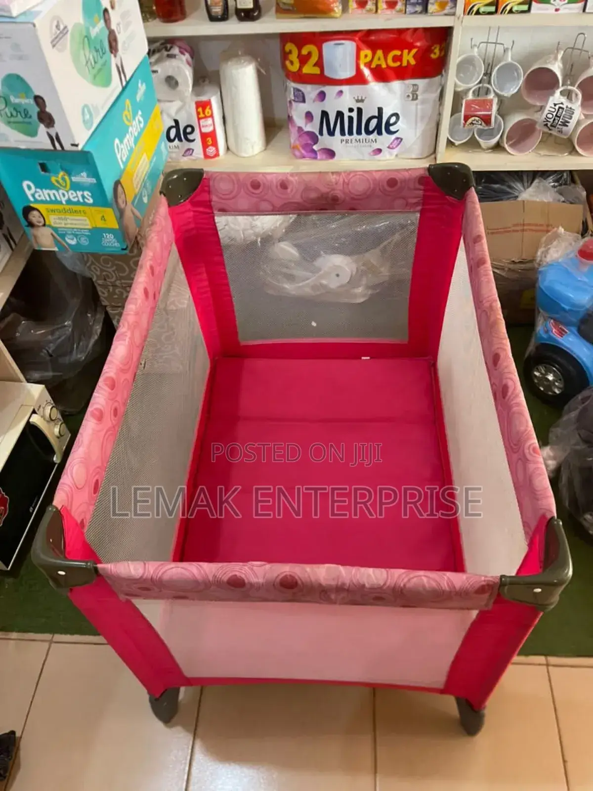 Graco Foldable Baby Bed Pink