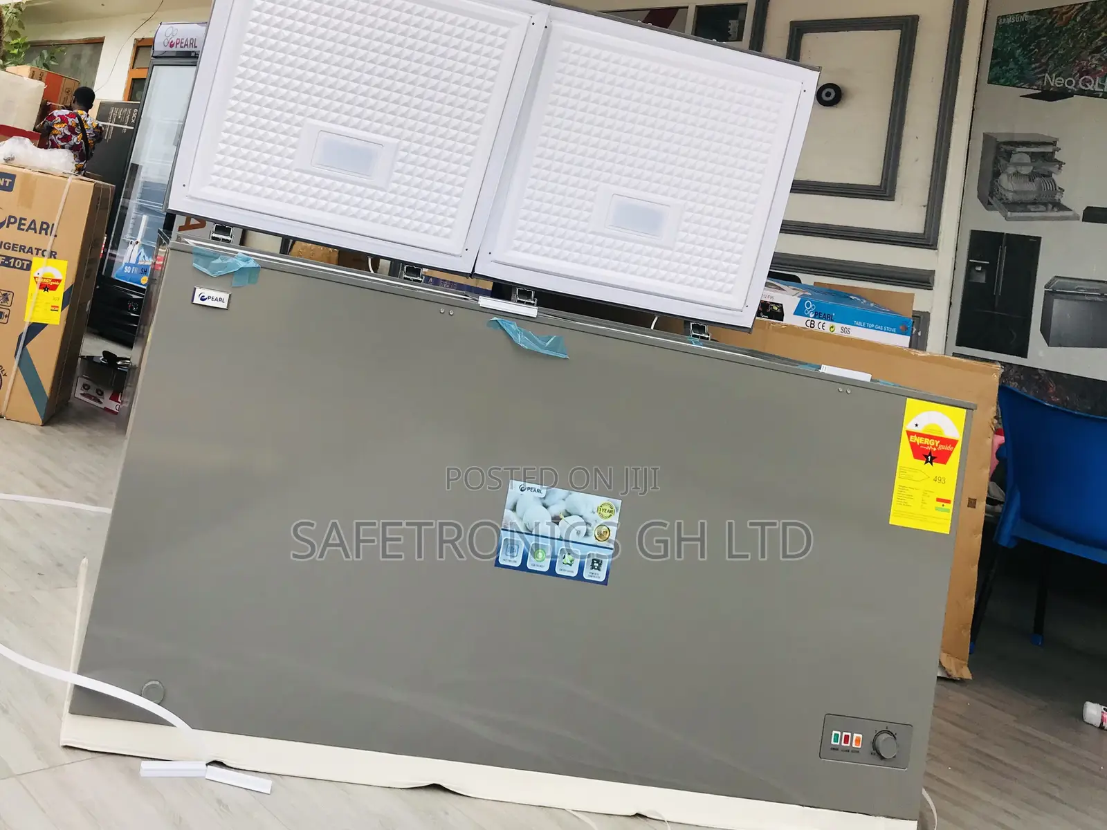 Neat 400 Liters Doubledoor Pearl PCF-550 Freezer