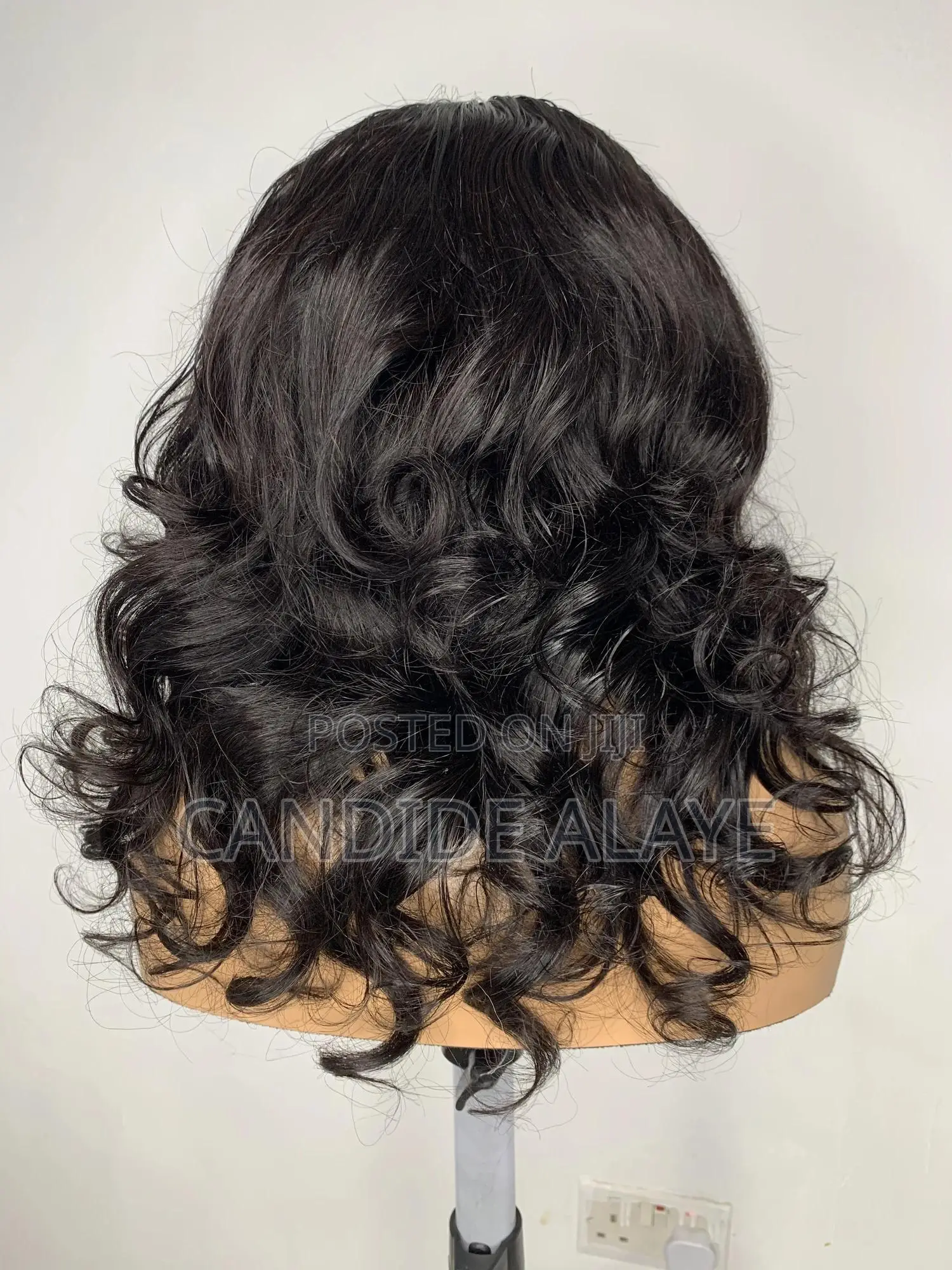 Frontal Loose Wave