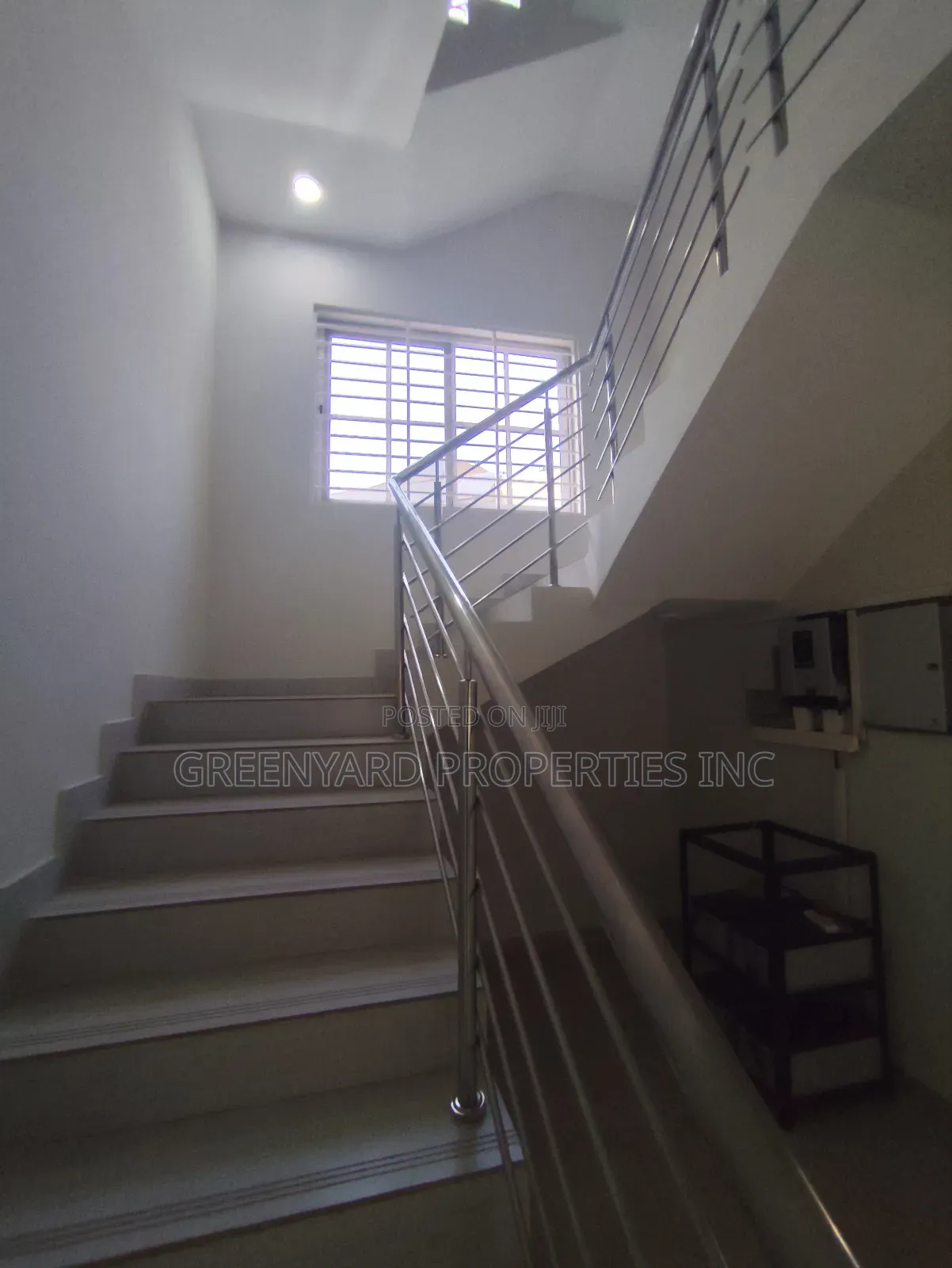 3bdrm Townhouse / Terrace in East Legon Hills for rent