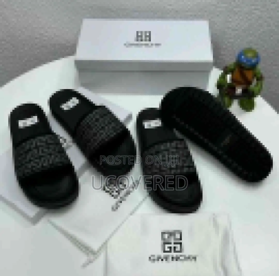 High Quality Unisex Slippers/Slides