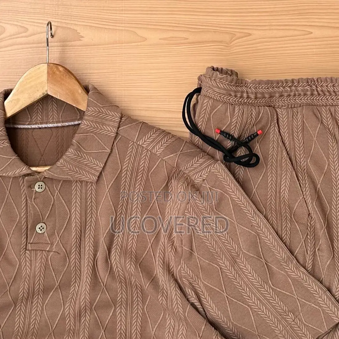 High Quality Men’S Top and Down Outift