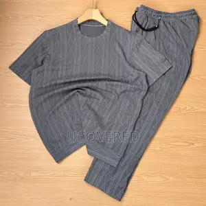 High Quality Men’S Top and Down Outift