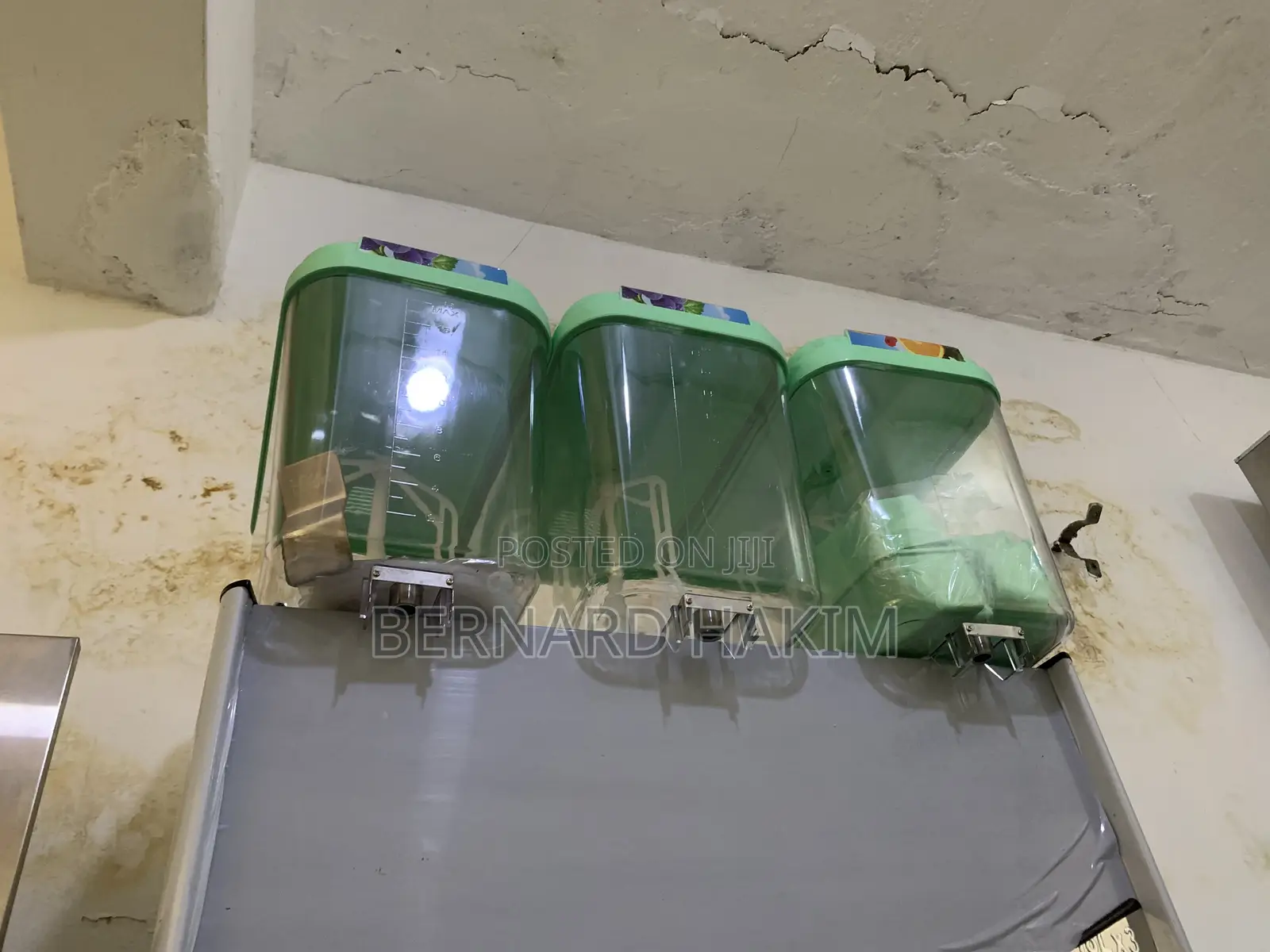 Electric Juice Dispenser 3 in L