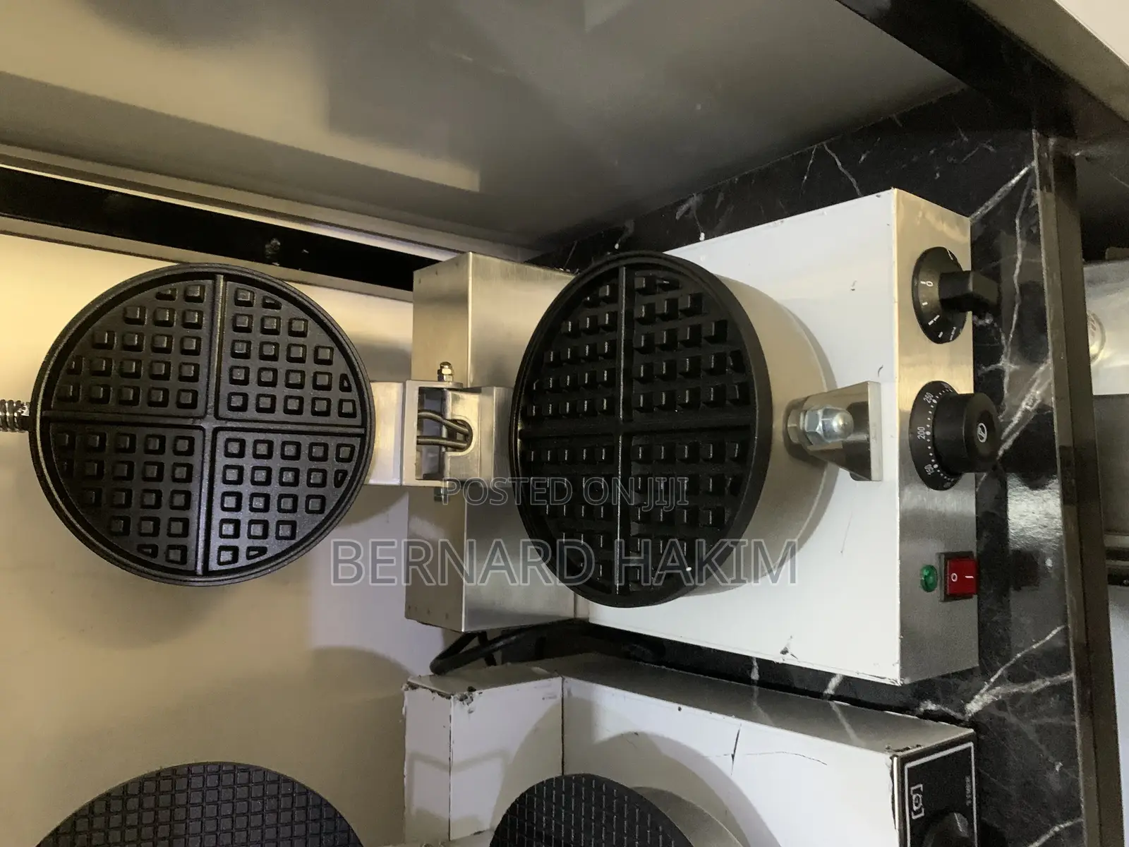 Waffle Maker