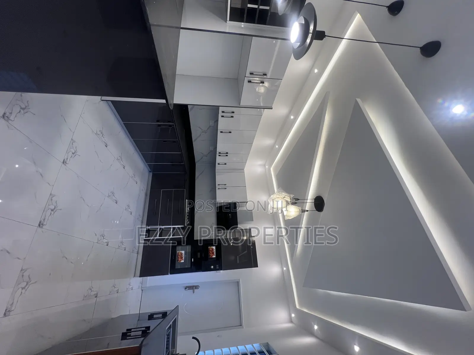 3bdrm House in Lakeside Estate, Ashaley Botwe for sale