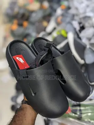 Nike Calm Mule Slides/Crocs
