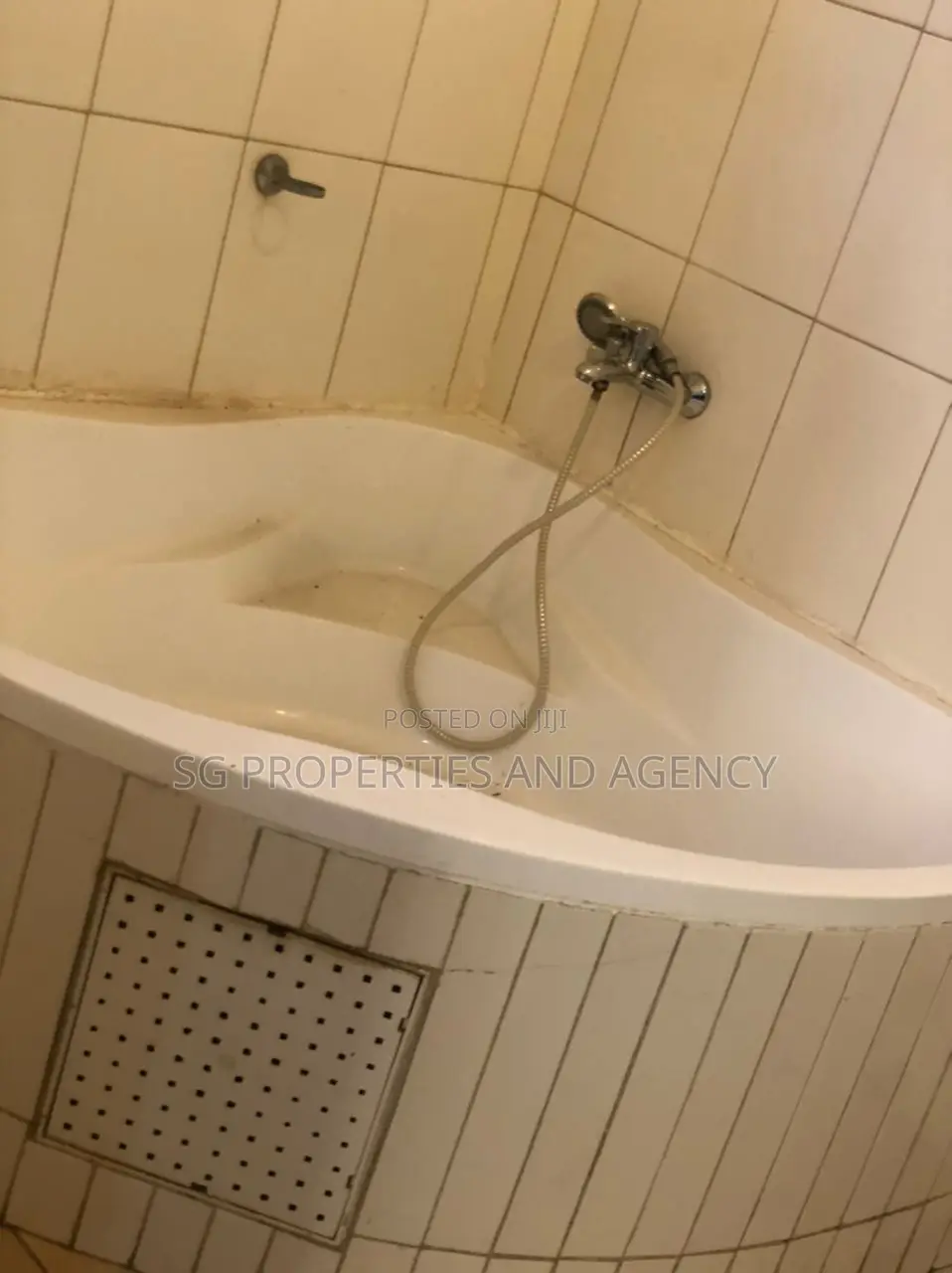 3bdrm House in Spintex for rent