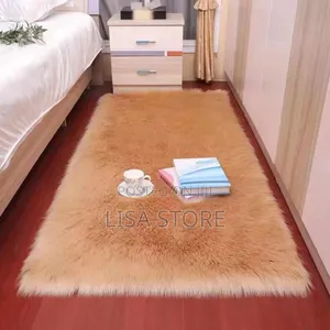 Fluffy Center Carpet