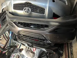 Honda HRV HR-V Front Bumper With Grille (2016-2018)