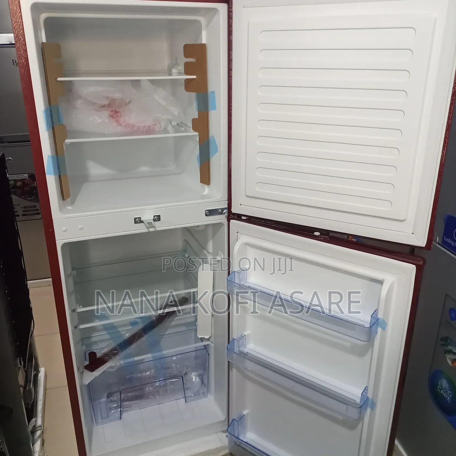 Property 200litres Top Freezer Refrigerator