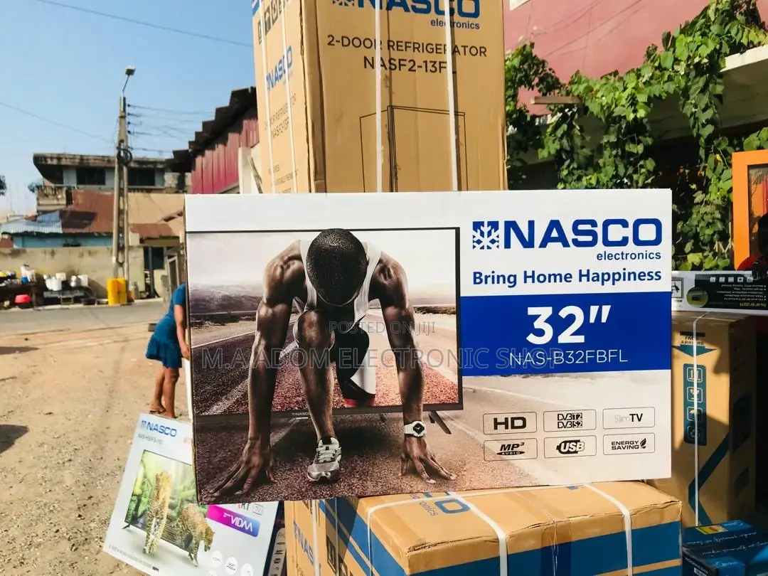 Nasco 32" LED TV: Immerse Yourself in Entertainment