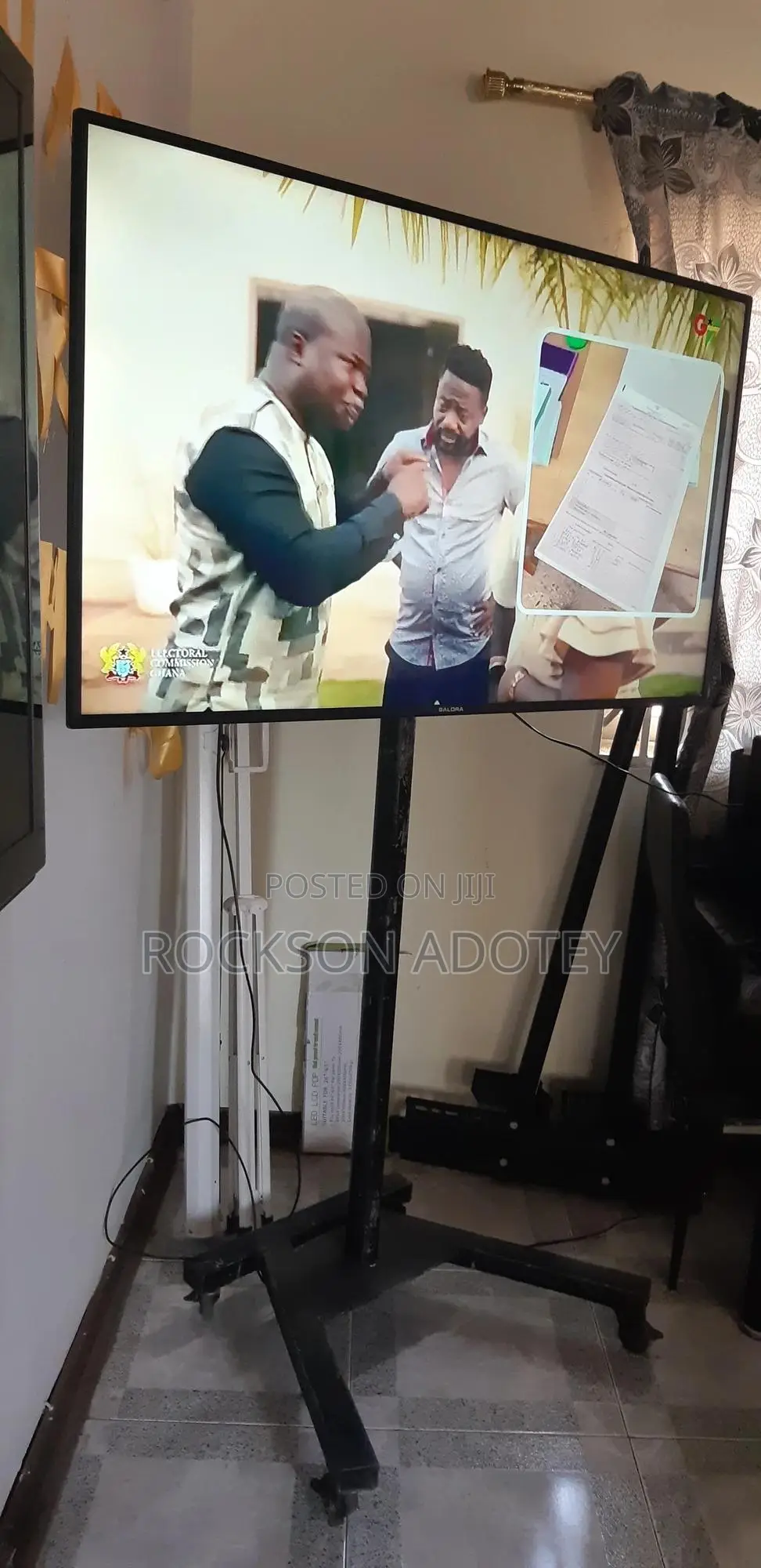 Tv Rentals, Tv Stands, Projectors With Screen for Hiring