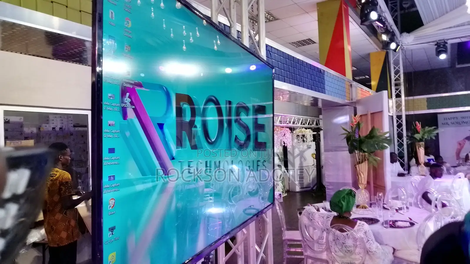 Tv Rentals, Tv Stands, Projectors With Screen for Hiring