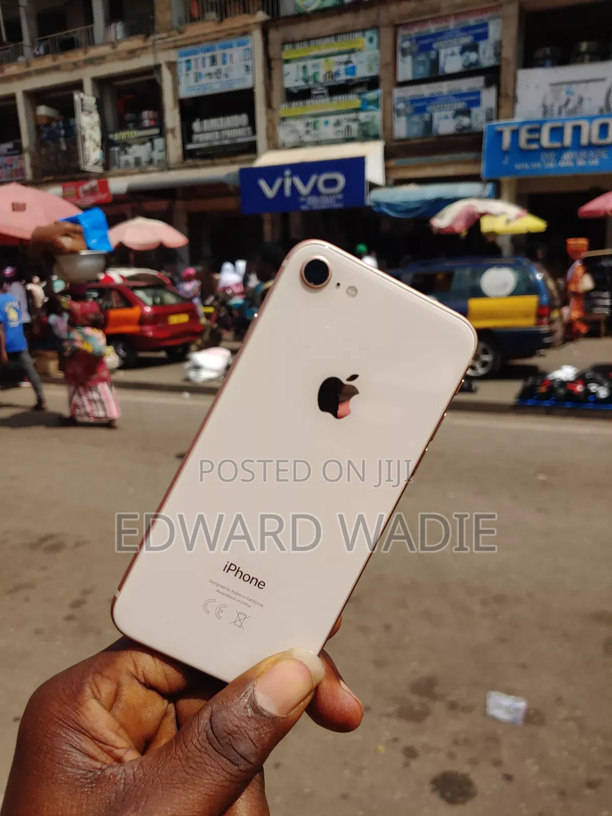 Apple iPhone 8 64 GB Gold