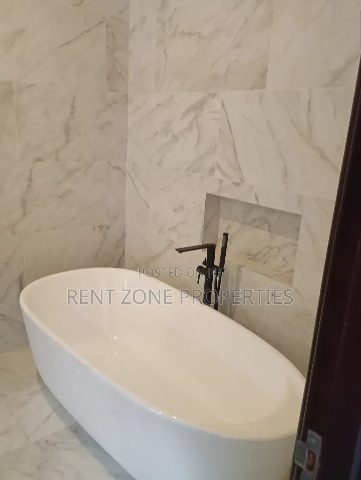 4bdrm Maisonette in Ofankor for sale