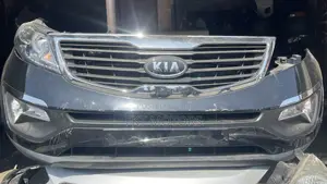 Kia Sportage 2012 Front Cut