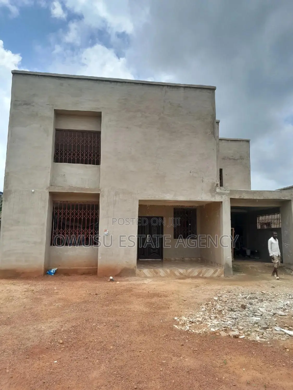 7bdrm House in Appiadu Apimso, Kumasi Metropolitan for sale