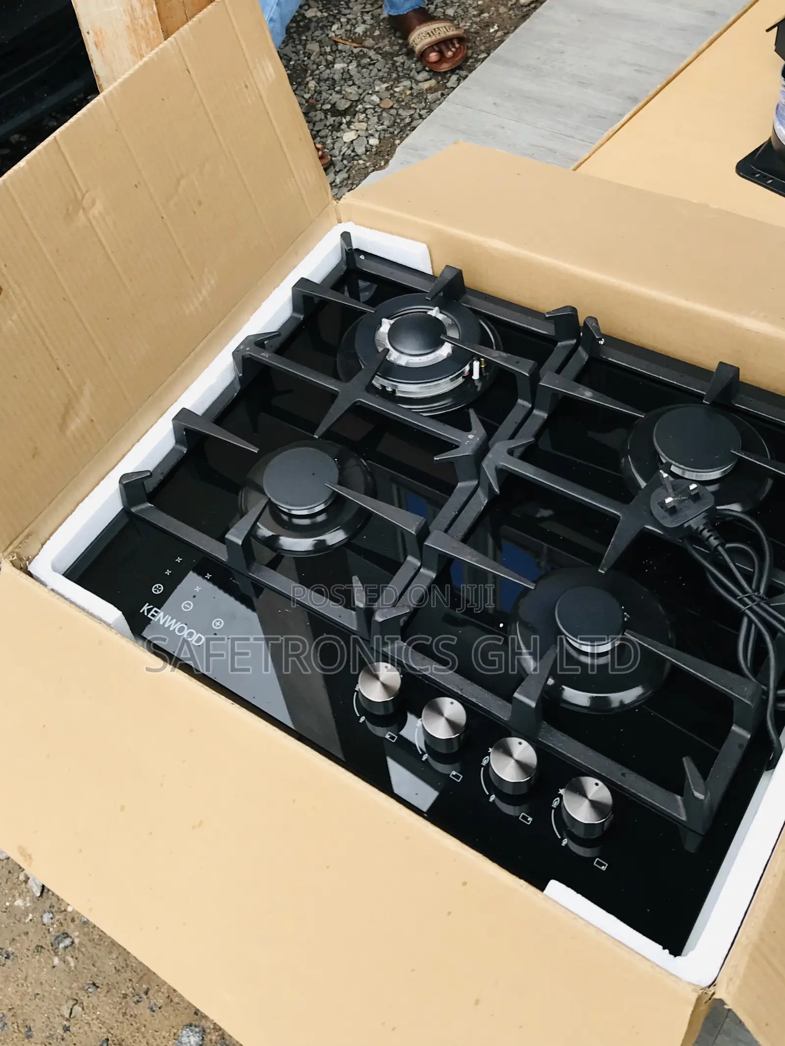 Available New 4 Hobs Cooker Gas Black 60cm Kenwood