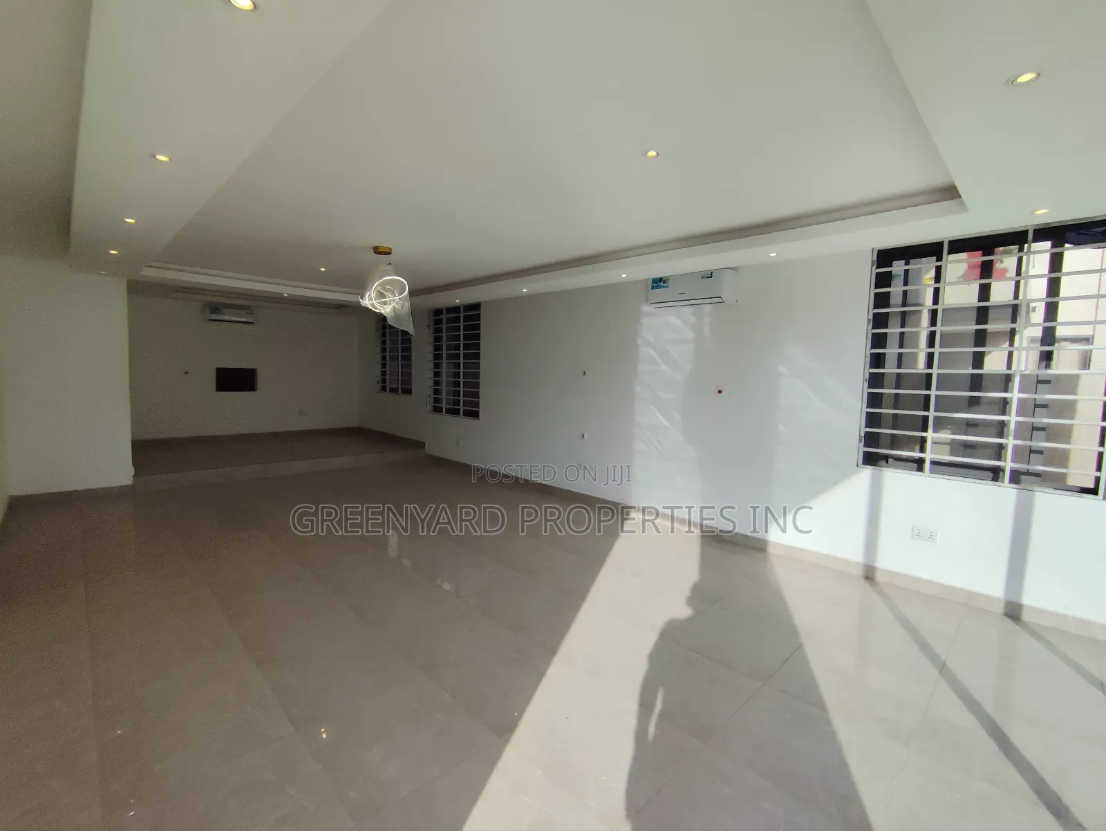 4bdrm House in Ars, East Legon for sale