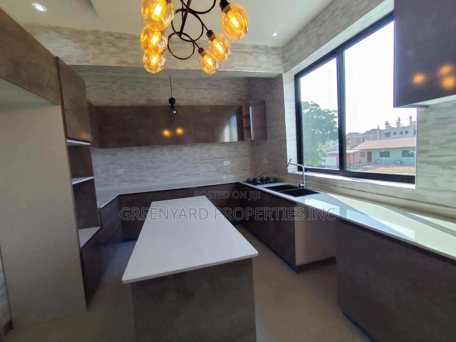 2bdrm Apartment in American House, East Legon for sale
