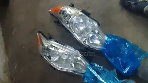 Toyora Corolla 2011-2013 Headlight Pair(Plain White)