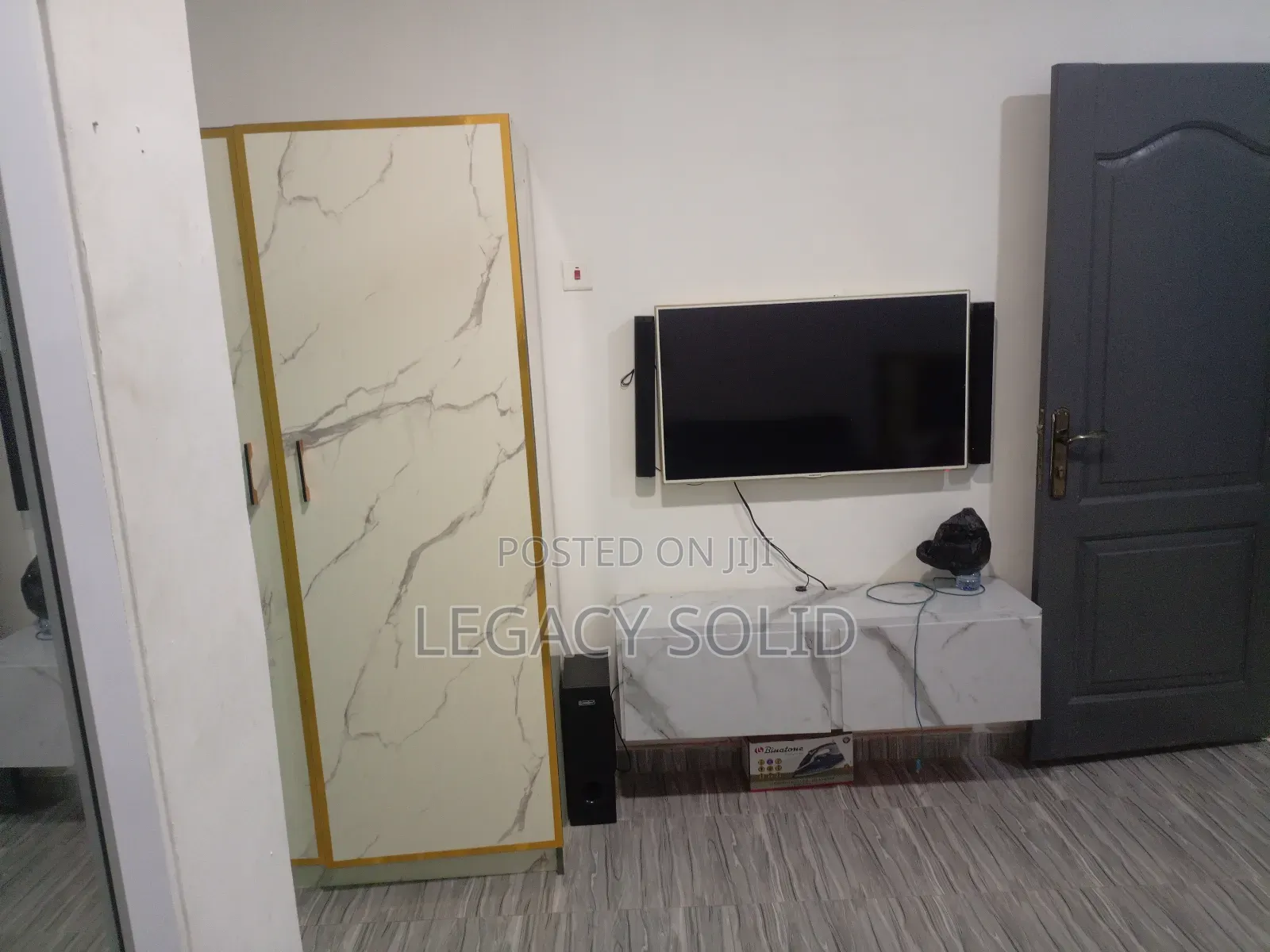 Studio Fully Furnished Apartment