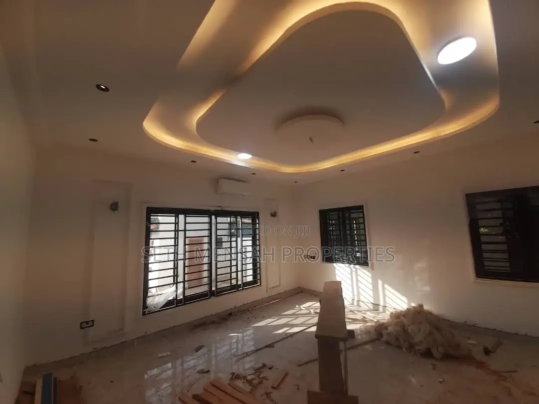 Furnished 3bdrm House in Skm, Ashaley Botwe for sale