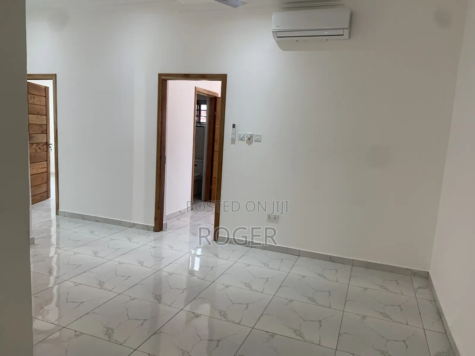 4bdrm Penthouse in Achimota Mile 7 for rent
