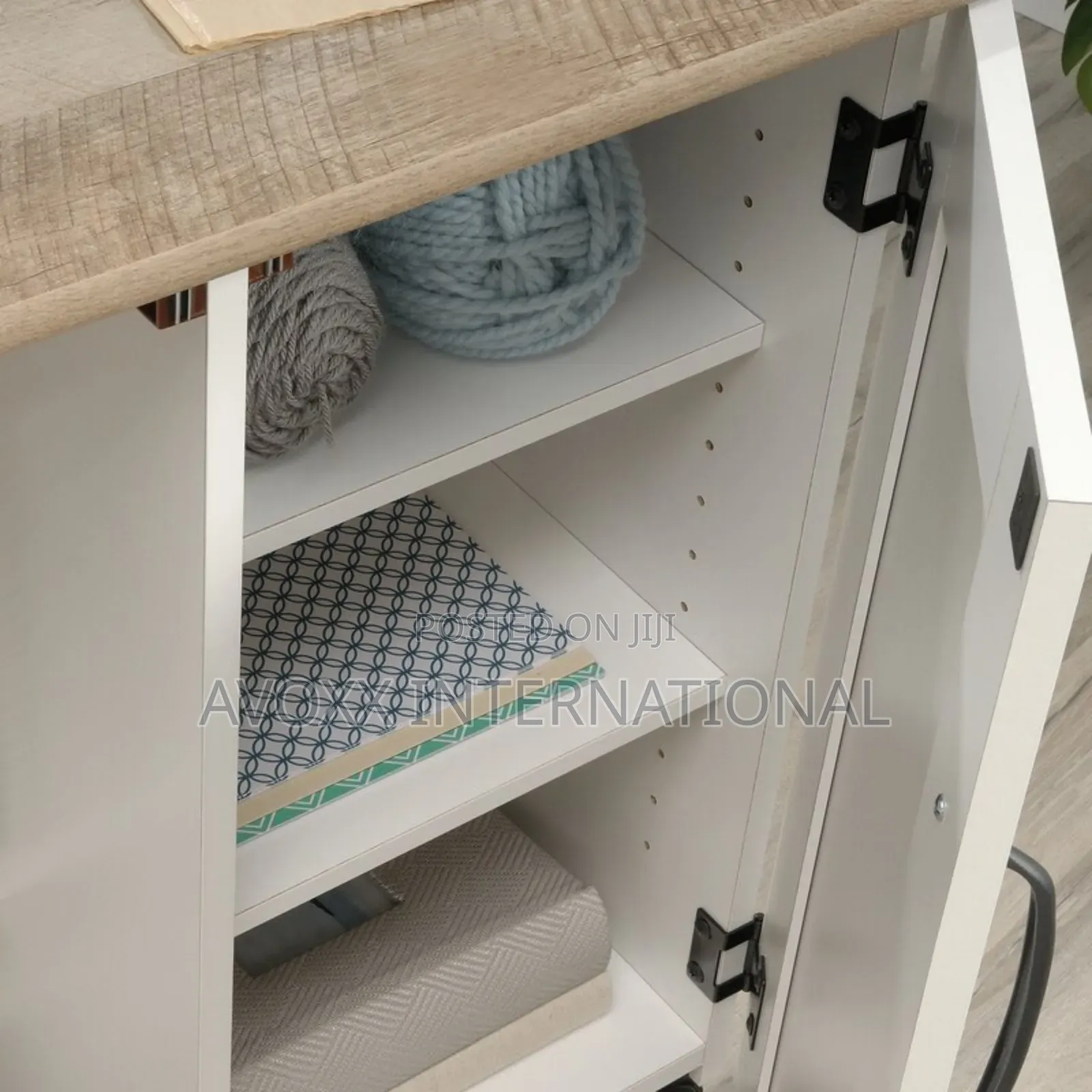 St. Nicholas Foldable Sewing Table With Wheels