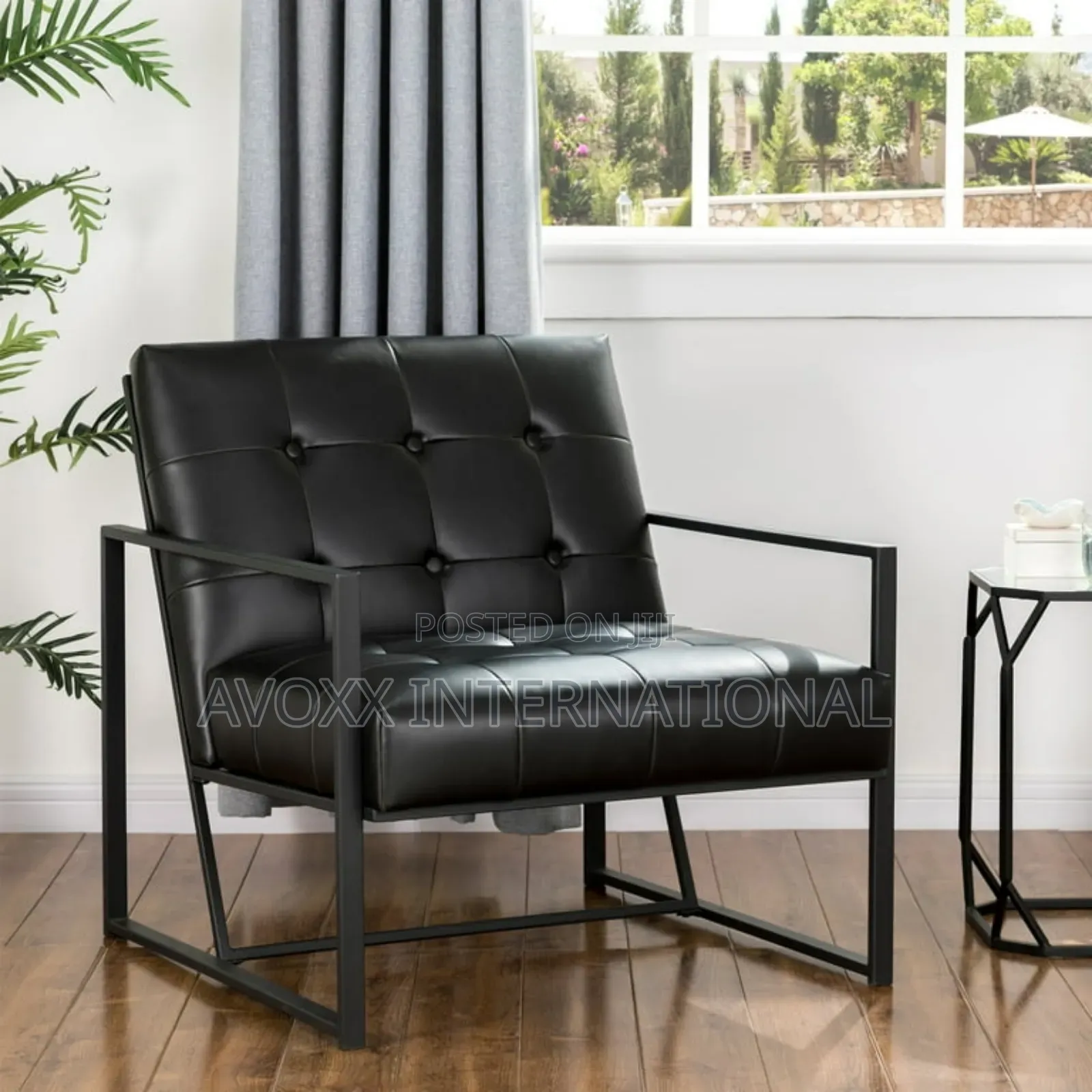 Glitzhome Leatherette Button-Tufted Accent Arm Chair