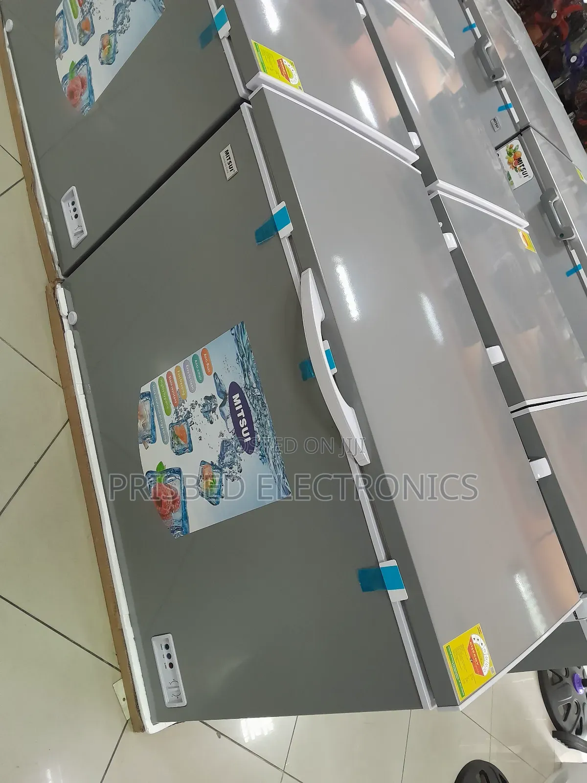 Mitsui Chest Freezer 282 Litres