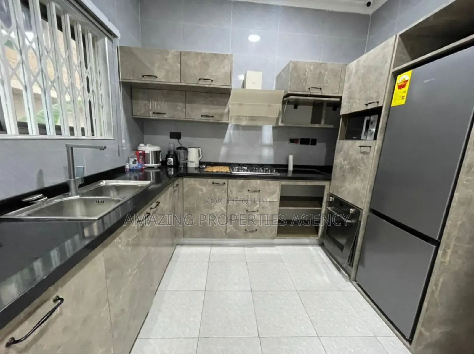 4bdrm House in West Legon for rent