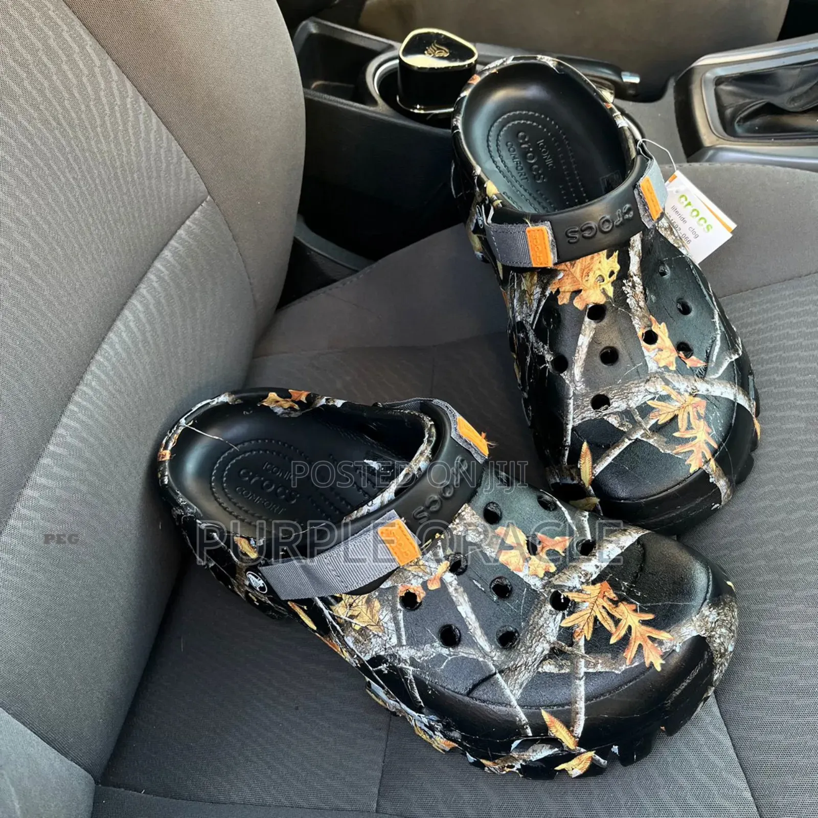 Men’S Classic Crocs With Sporty Design