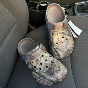 Men’S Classic Crocs With Sporty Design