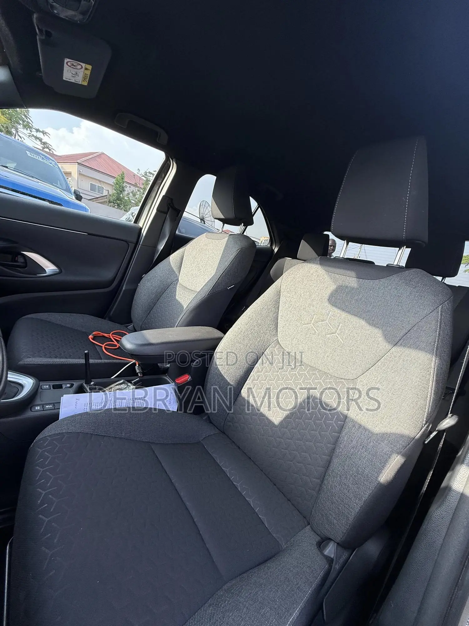 Toyota Yaris Cross 1.5 AWD 2024 Gray