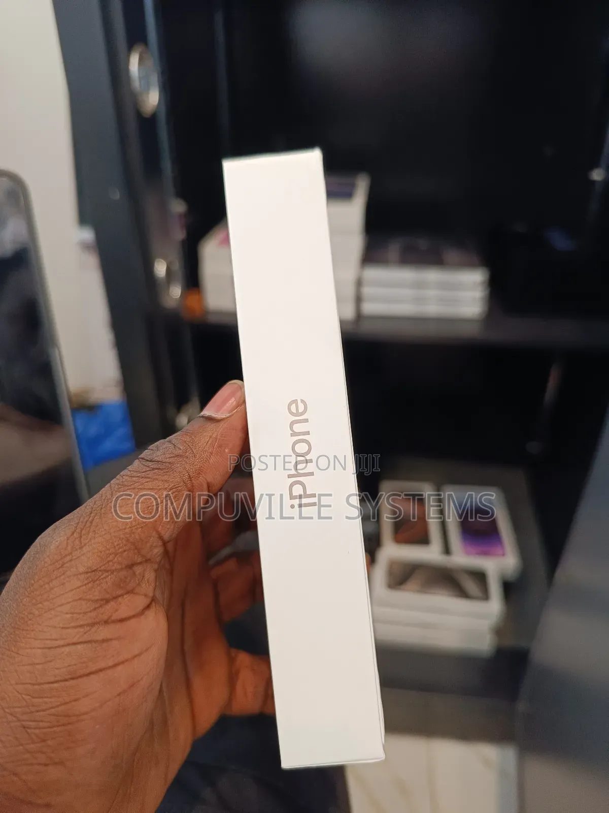 New Apple iPhone 16 Pro 256 GB Bronze