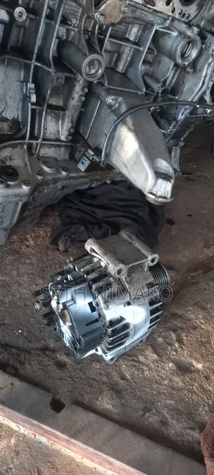 Mercedes Benz Alternator C250