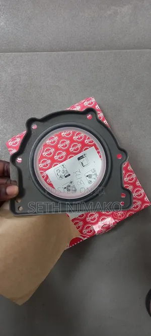 Mercedes Benz Back Seal C250
