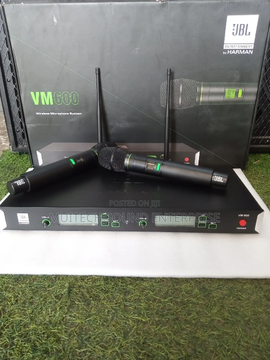 JBL VM600 Cordless Mic 