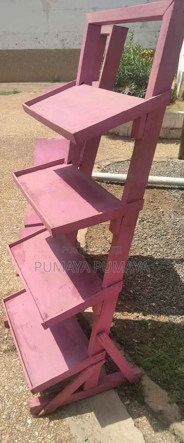 Display Shelf