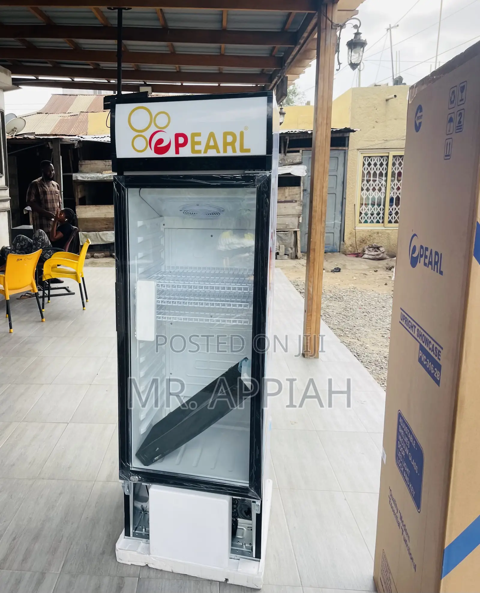 Choose Original Pearl PVC-315-2b 1 Door Beverage Cooler