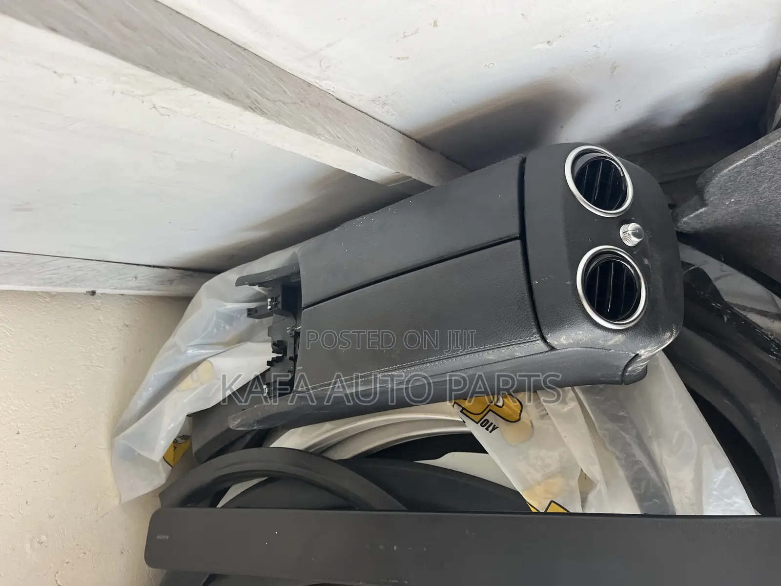 Benz C300 Inside Consor Available 2018