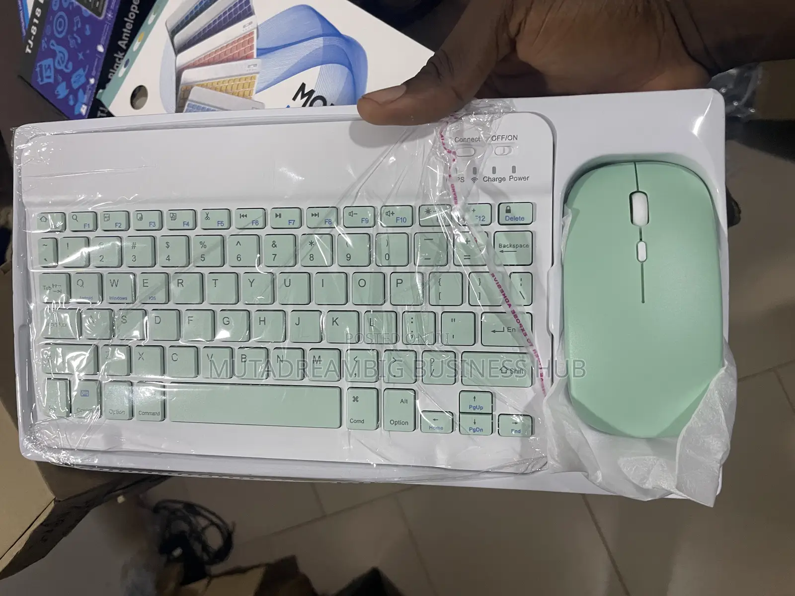 Bluetooth Rechargeable Keyboard Mouse