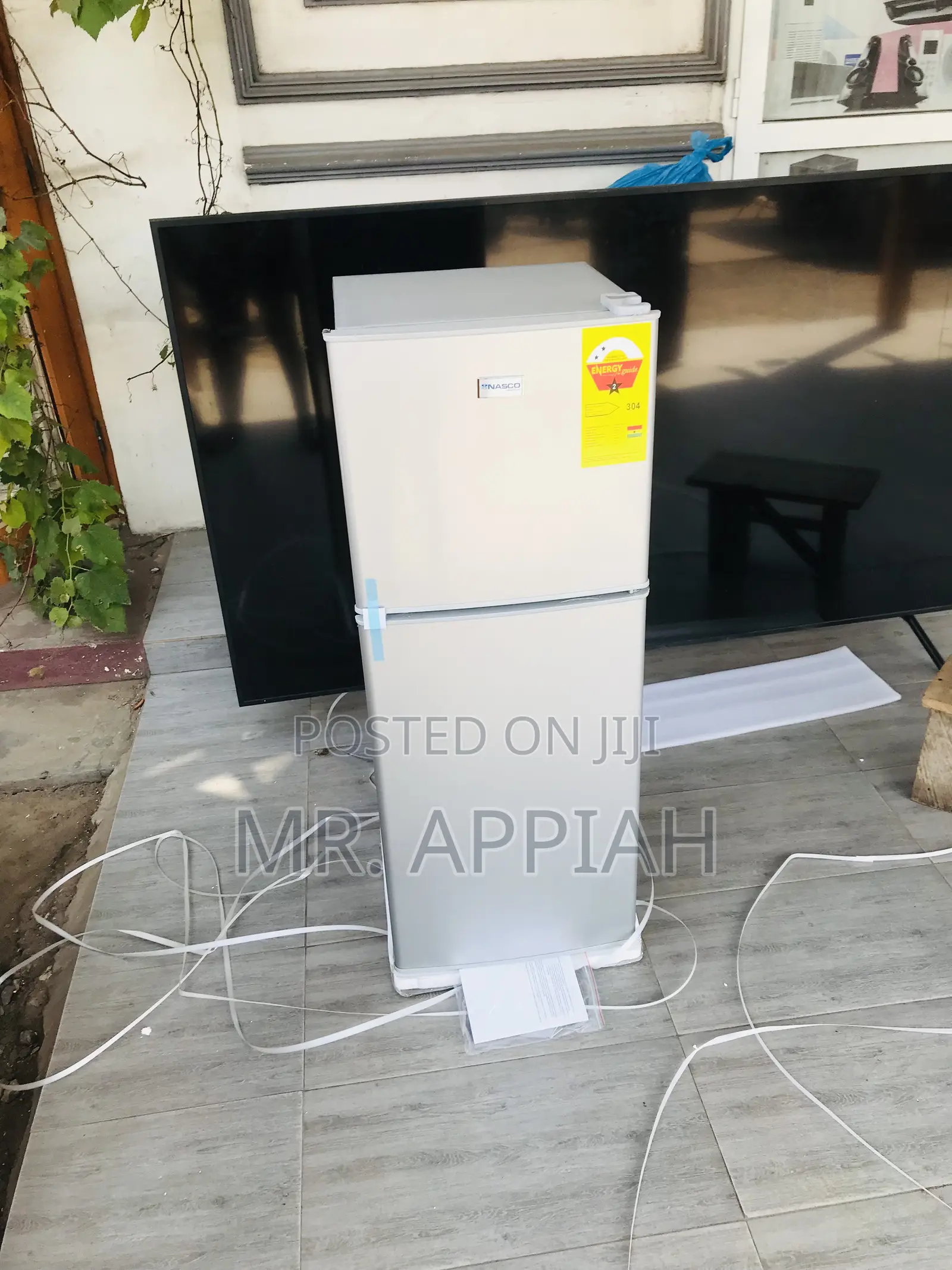 Sleek Nasco Nasf2-13fl 110l Electric Fridge(Silver).