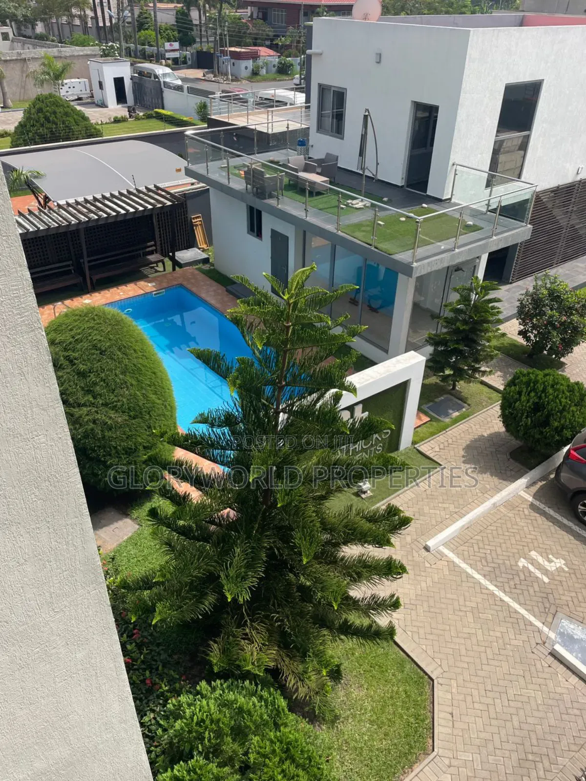Fully Furnished 2 Bedroom Apartment at Airport West